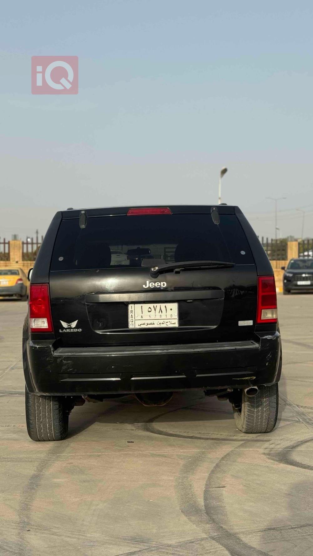 جیپ گراند شیرۆکی